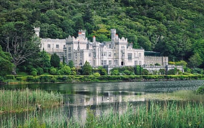 Ireland Travel Guide
